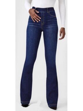 SPANX Flare Leg Pull On Jeans in Midnight Dark Wash‎ Large Tall Stretch Western